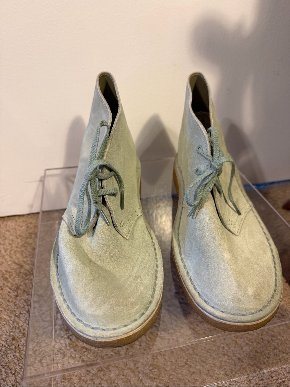 Clarks Women's Suede Lace-Up Desert Boots in Sage Green size 8 - Picture 3 of 7